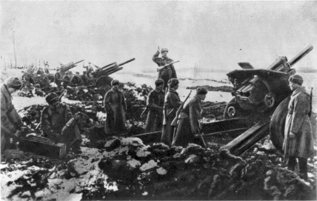 Депортация немцев поволжья в 1941 году списки. Переход краснознаменного балтийского флота из таллина в кронштадт. Битва за москву 1941 28 панфиловцев. 30 августа 1941 года началась ельнинская операция войск резервного. 28 августа 1941 года.