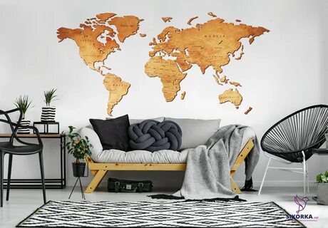 Карты на стене в интерьере