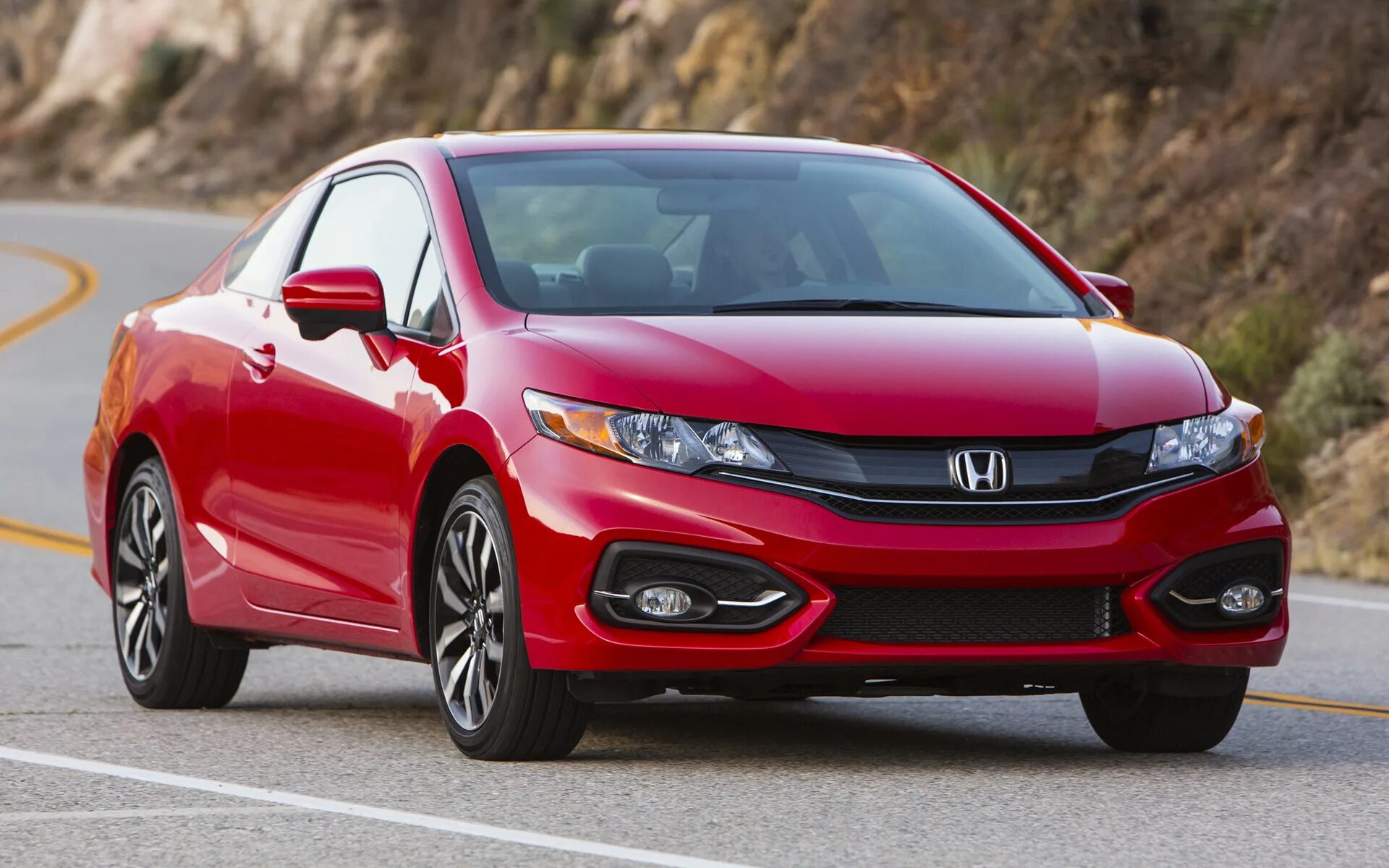 Honda страна. Honda Civic Coupe 2014. Honda Civic 2015 Coupe. Honda Civic si 2015. Хонда Цивик 2015 седан.