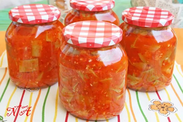 салаты из кабачков на зиму без стерилизации. салаты из кабачков на зиму без стерилизации. салат на зиму лакомка. салат из кабачков на зиму без стерилизации. салаты из моркови на зиму без стерилизации.