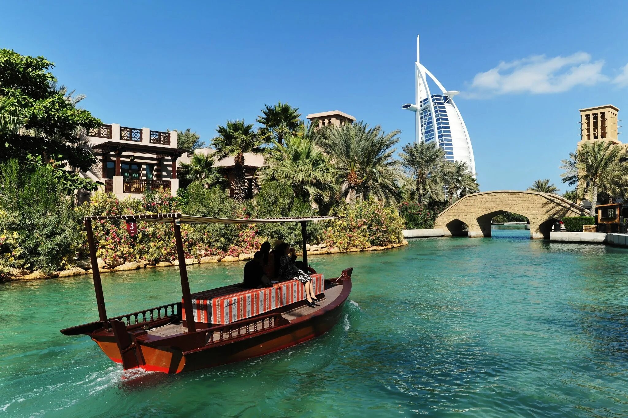 Туры в дубай туроператор. Мадинат зайед. dubai shahri. дубай достромичательности. дубаи вид на мадинат джумейра.