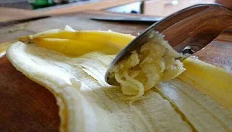 Можно ли курицам банановую кожуру