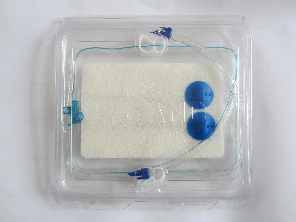 к дренажу присоединен вакуумный дренаж. закрытый вакуумный метод дренирования. вакуумное дренирование раны. вакуумный дренаж.