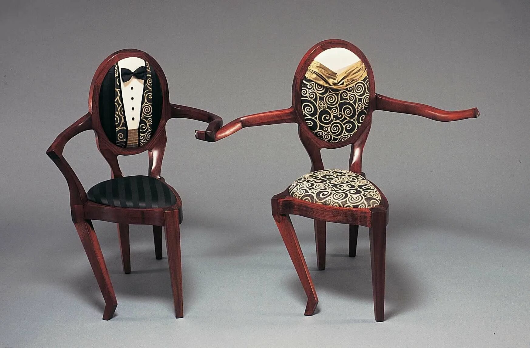 Весел мебель. Необычные стулья. Стул необычной формы. Необычная мебель. Дизайнерские стулья.
