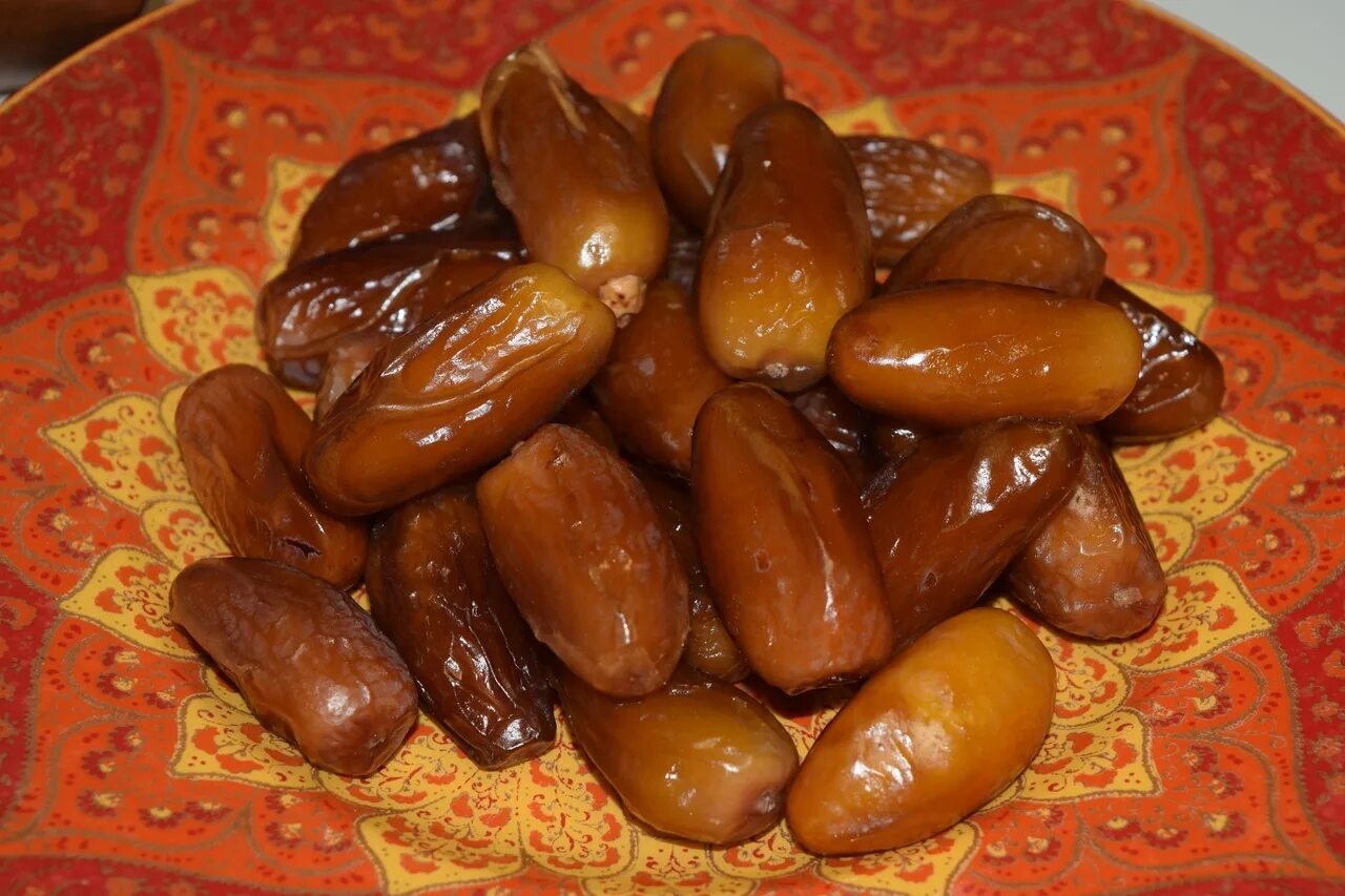 Финики из туниса. Финики тунис. Финики тунис. Финик тунис, алжир. Финики королевские тунис.