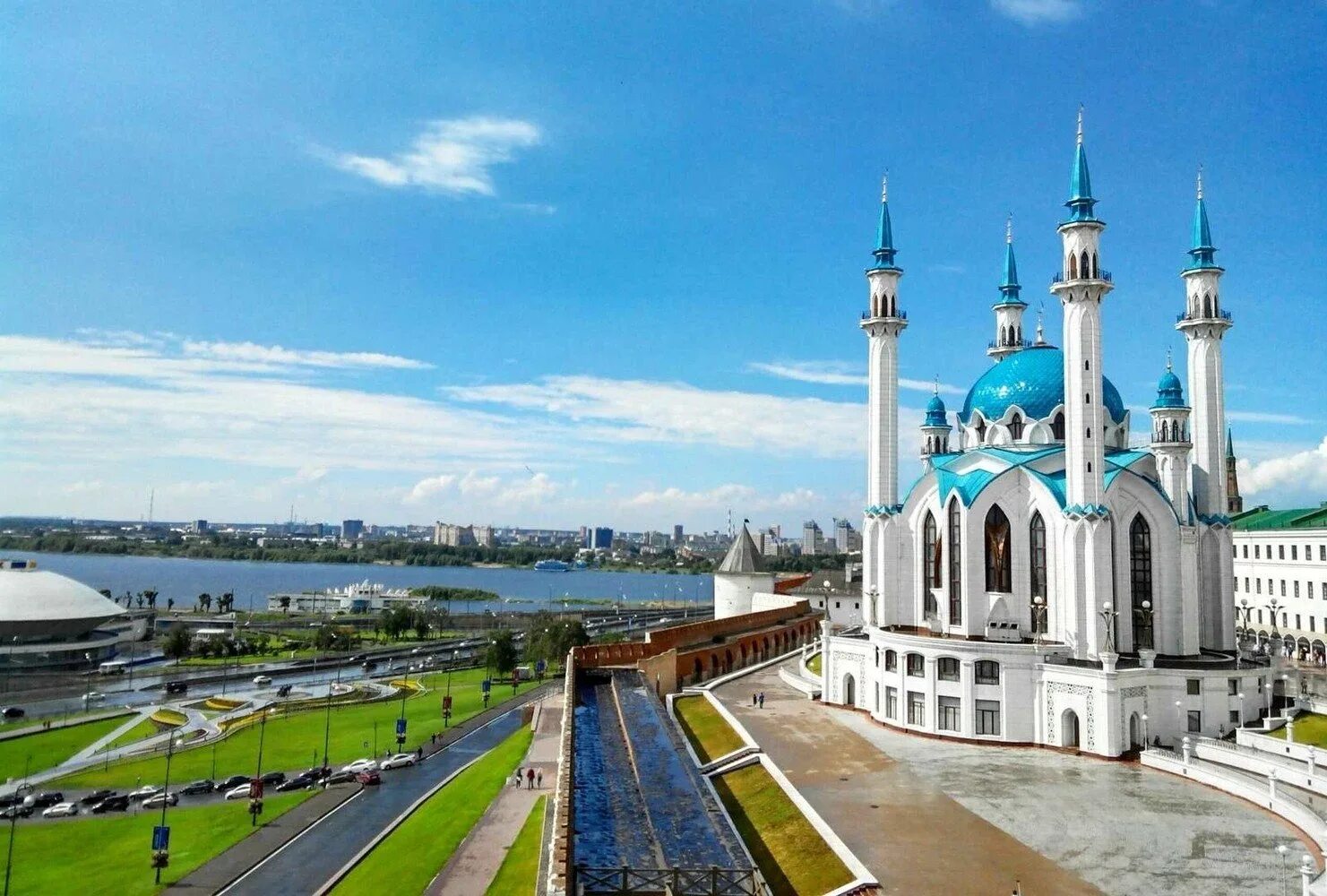 Достопримечательности казани которые обязательно нужно посетить. Казанский кремль казань. казанский кремль казань достопримечательности. достопримечательности казани 2025. казань кремль 2025.