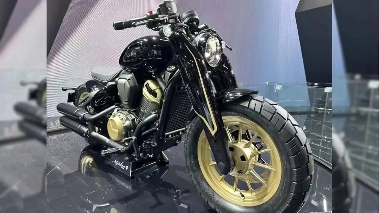 Benda napoleon. Benda Napoleon 450. Бенда Наполеон мотоцикл. Benda Napoleon Bobber unveiled. Китайские мотоциклы benda боббер.