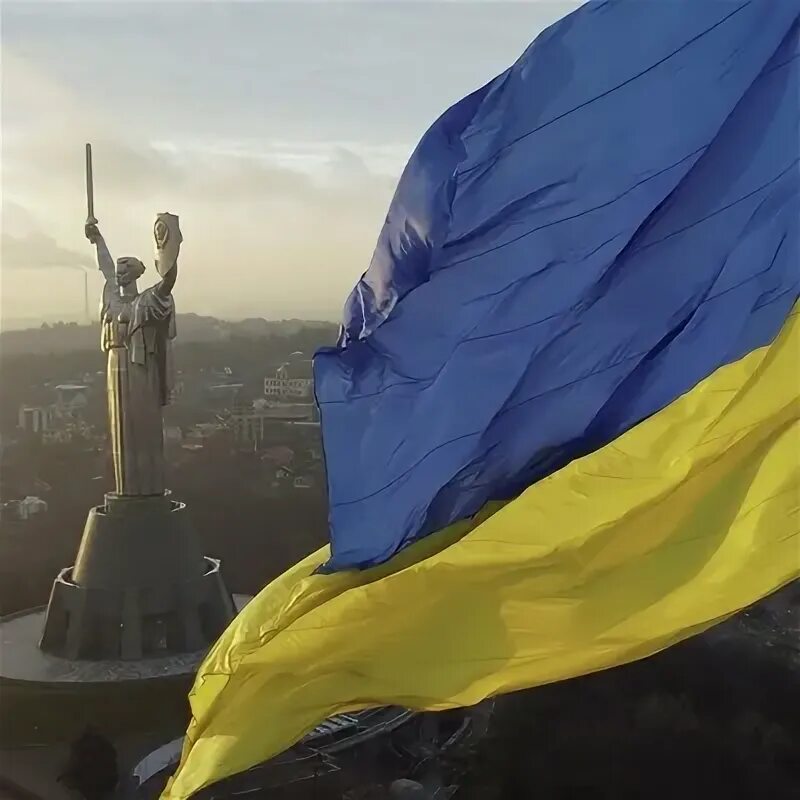 Флажок украины. Столица киев флаг украины. Україна давай. Україна давай. Современный украинский плакат.