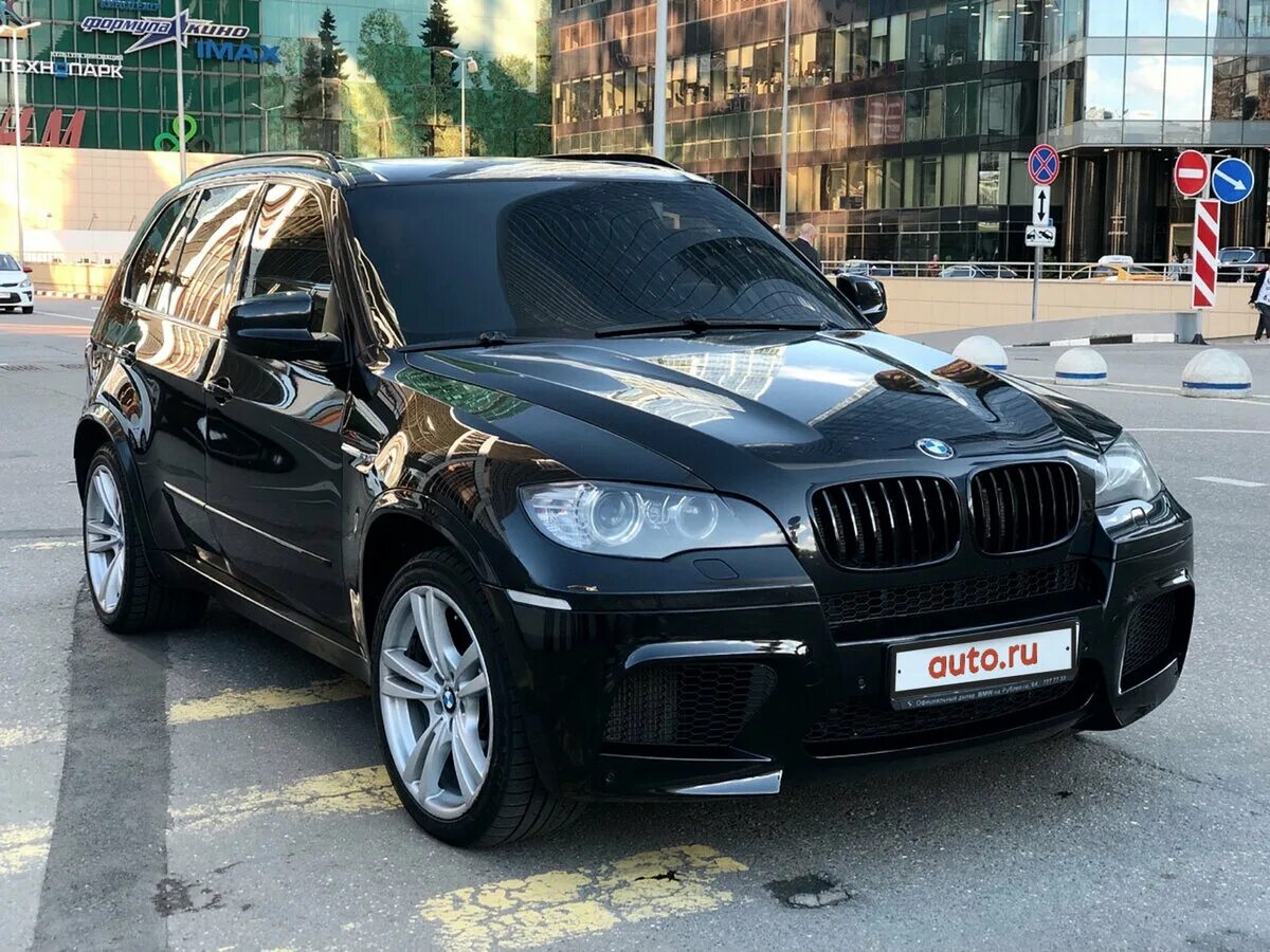 Купить х5 воронеж. BMW x5 e70 черный. BMW x5 e70 5,5. BMW x5 e70 2010. BMW x5 e70 m пакет.