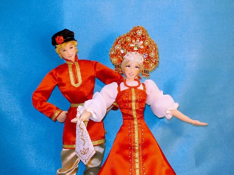 Кукла в национальной одежде. Кукла в русском костюме.. Кукла в русском национальном костюме. Куклы в национальных костюмах. Кукла в народном стиле.