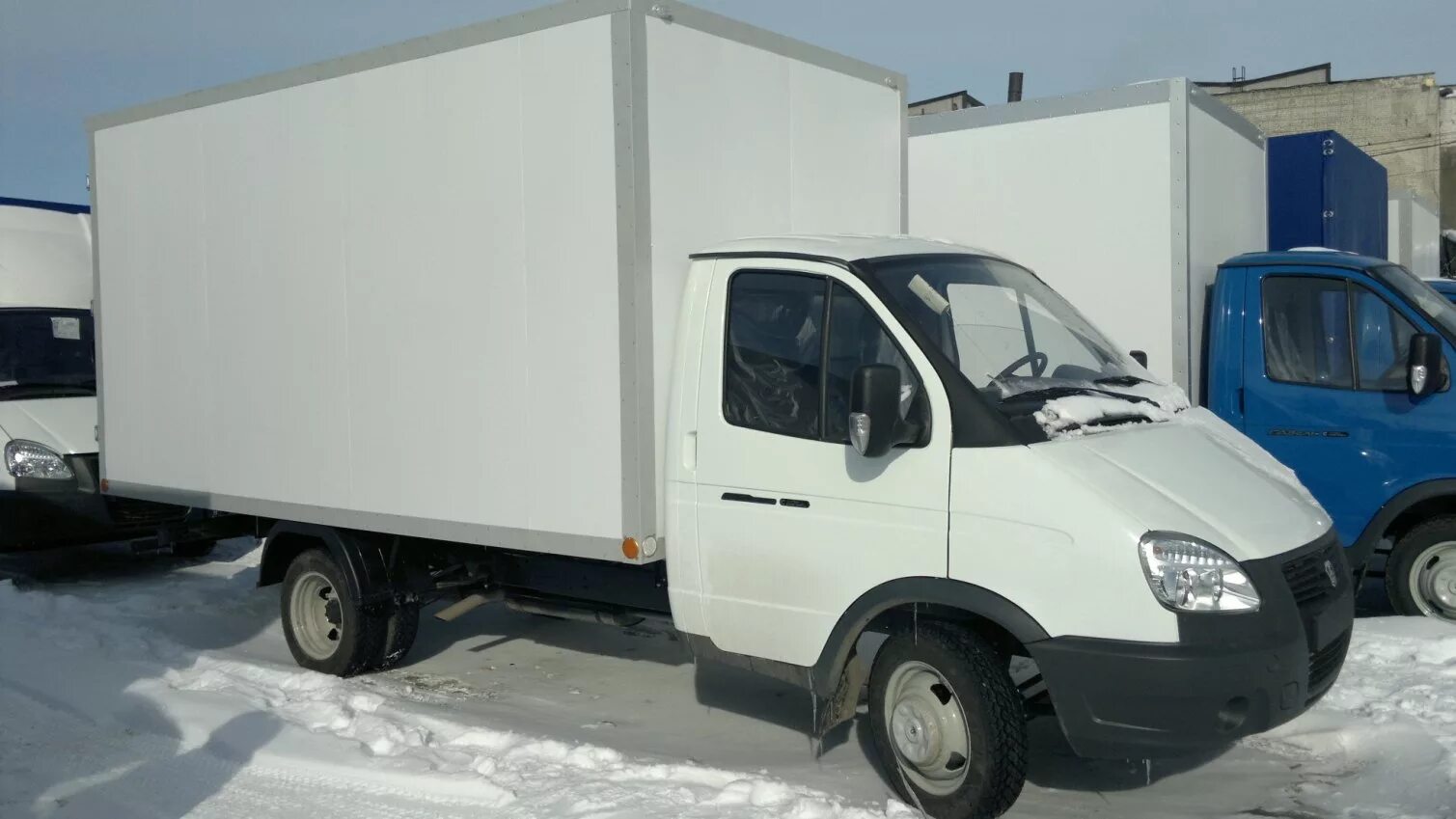 Новая 5 газель. ГАЗ 3302 изотермический фургон. ГАЗ Газель 3302 изотермический фургон. ГАЗ 3302 Соболь изотермический. ГАЗ-3302 изотерм 4 метра.