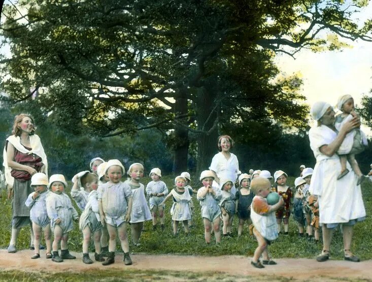 Мирная жизнь детей. Дети довоенного времени. Мирная довоенная жизнь. Мирная жизнь перед войной 1941. Дети перед войной.
