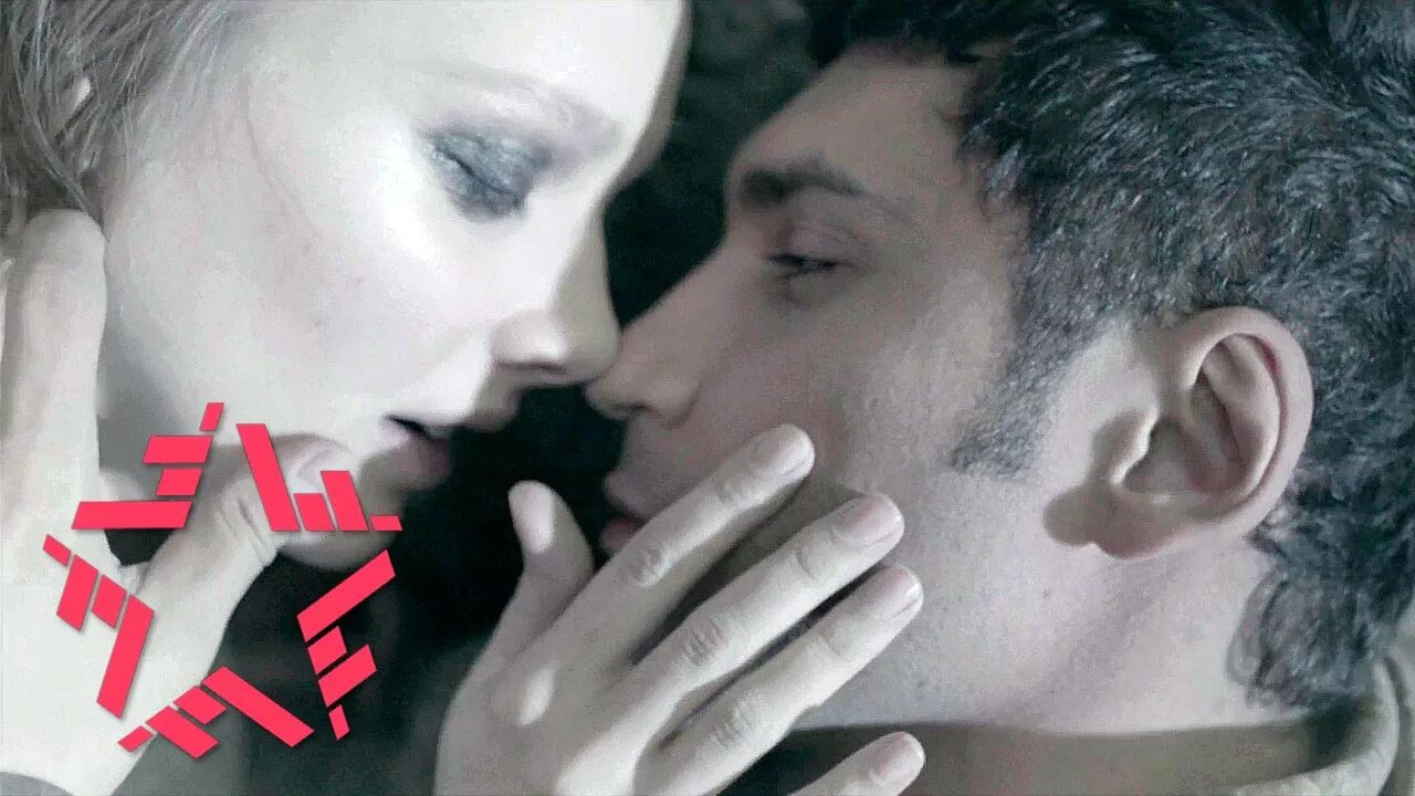 Dan Balan люби. Dan Balan клип. Съемки клипа лепестками слез.
