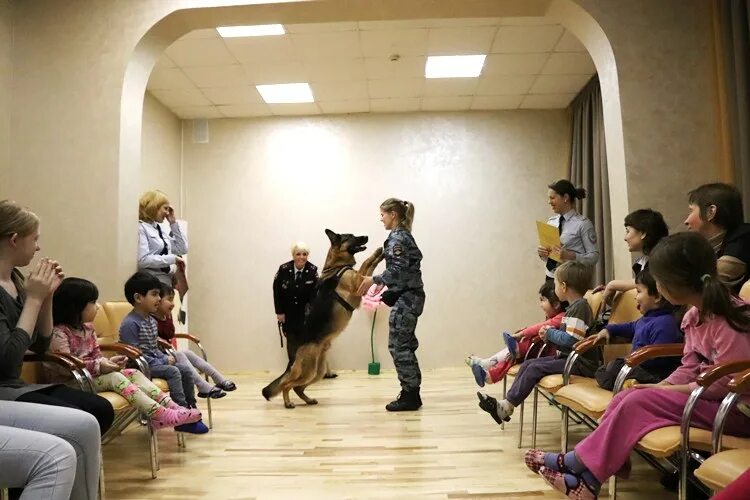Социальный приют спб. Социальный приют спб. Социальный приют транзит. Социальный приют для детей транзит санкт-петербург. Приют транзит спб.