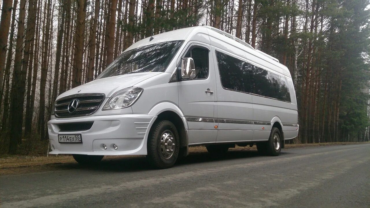 Где купить спринтер. Спринтер рекс Мерседес. Mercedes Sprinter 417. Мерседес Спринтер рекс 309. 2 Местный Мерседес Спринтер грузовой.