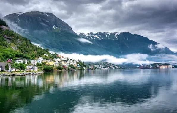Discover The Top 3 Must-Visit Fjord Towns In Norway