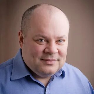 Лев пятков
