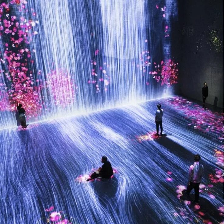 Lean closer. TEAMLAB инсталляции. Световые инсталляции. Инсталляция водопад. Музей TEAMLAB В Москве.