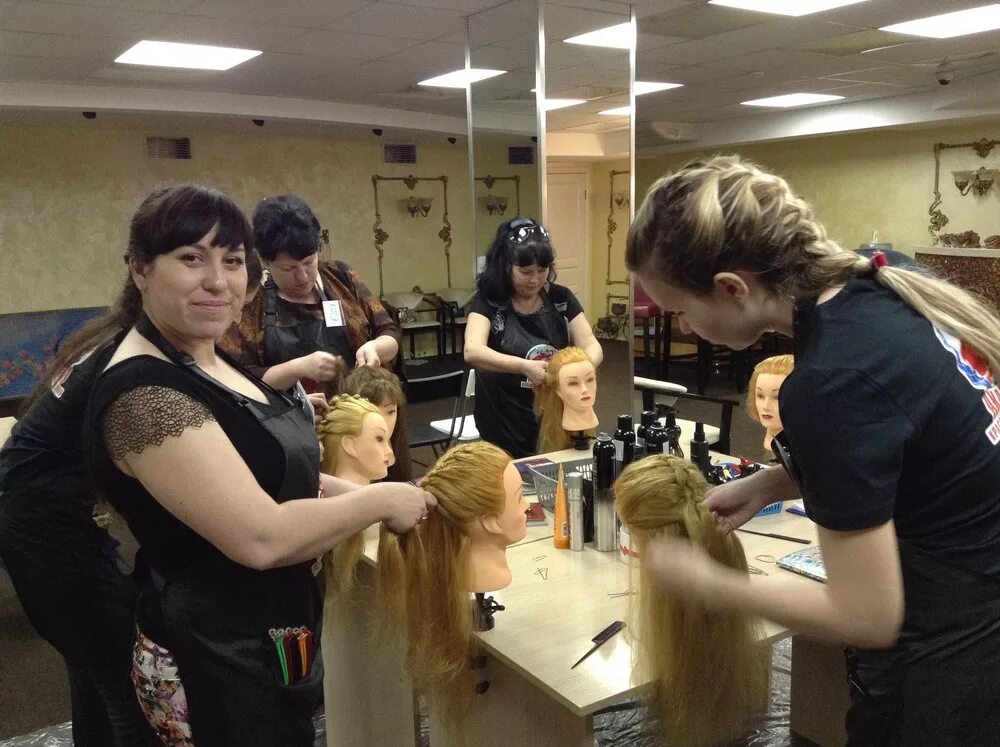 курсы парикмахеров москва обучение. курсы парикмахеров москва обучение. курсы парикмахеров москва обучение. курсы парикмахеров москва обучение. мастер класс парикмахер.