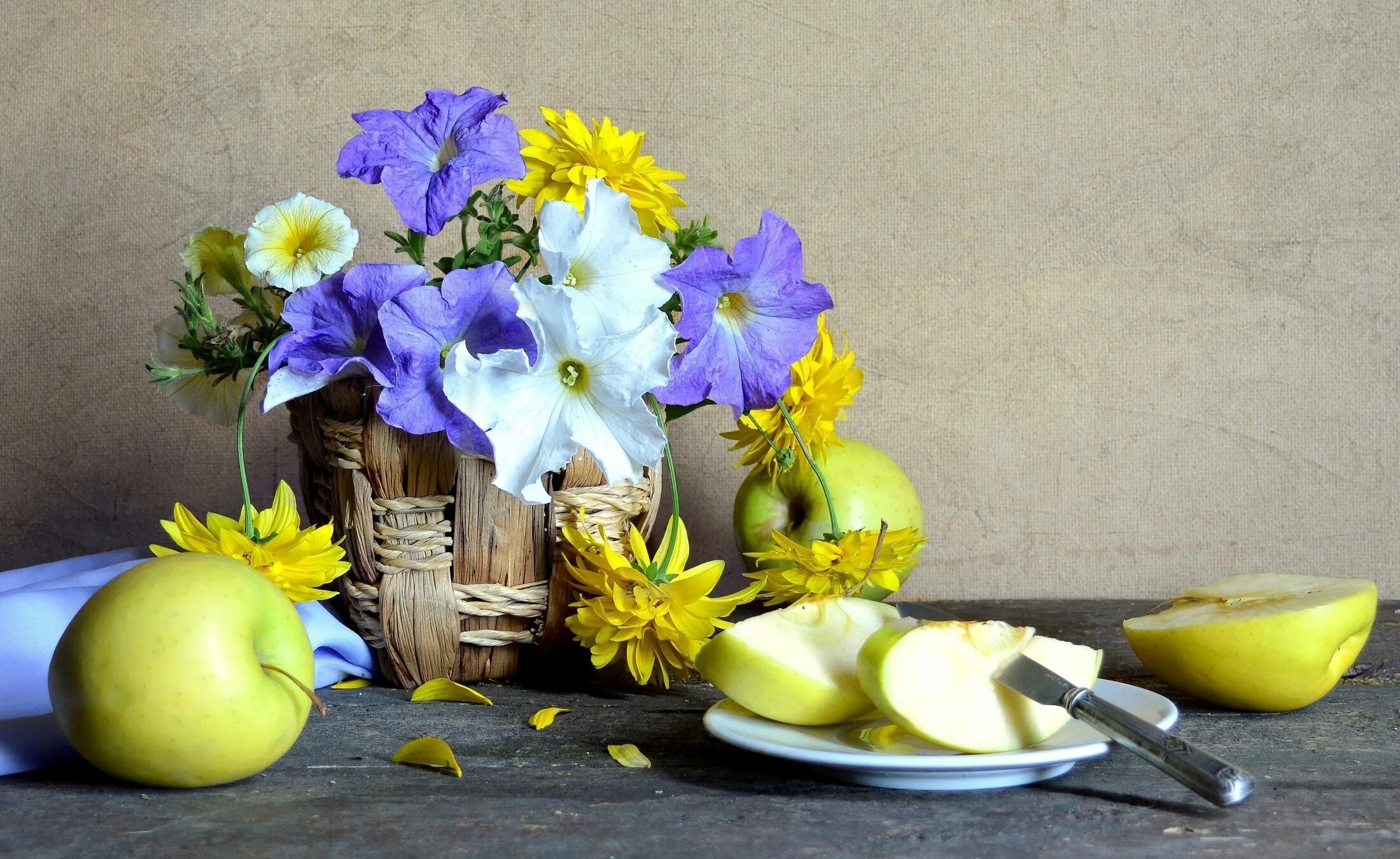 Натюрморт. Михаил стефанеску, "натюрморт фрукты" (1864). Натюрморт в высоком разрешении. Стильный натюрморт. Натюрморт с фруктами.