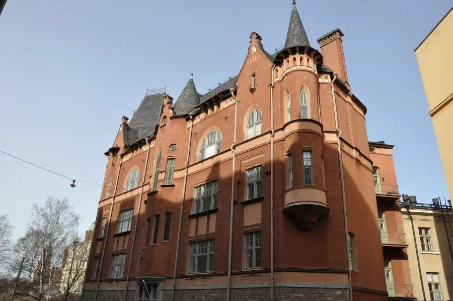 финская пятиэтажка хельсинки. дом тальберга, 1897—1898, хельсинки. финская архитектура хельсинки модерн северный. национальный театр хельсинки. лапландия финляндия.