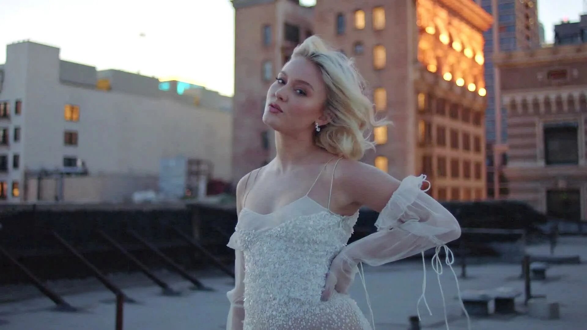 включи клип like