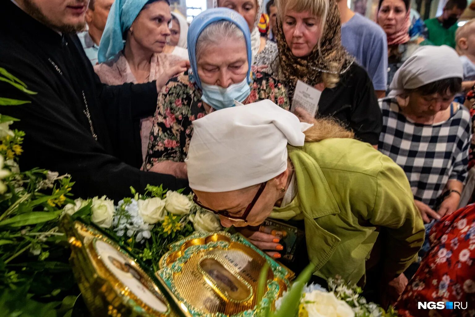 В какую церковь привезли мощи матроны. В какую церковь привезли мощи матроны