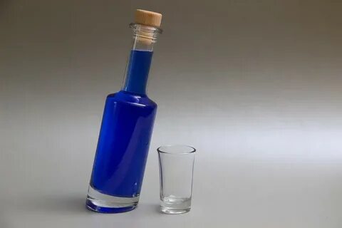 Синяя бутылка