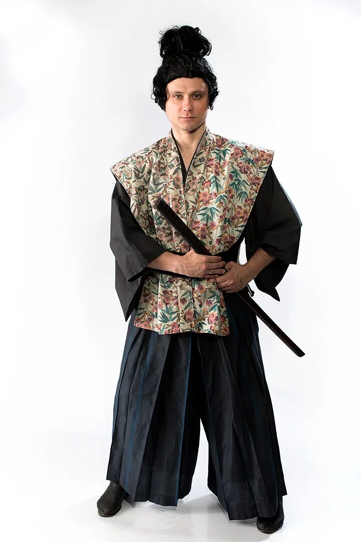 костюмы японии мужские. костюмы японии мужские. японский костюм мужской. китайское кимоно ханьфу мужское белое. ханьфу китайского императора.