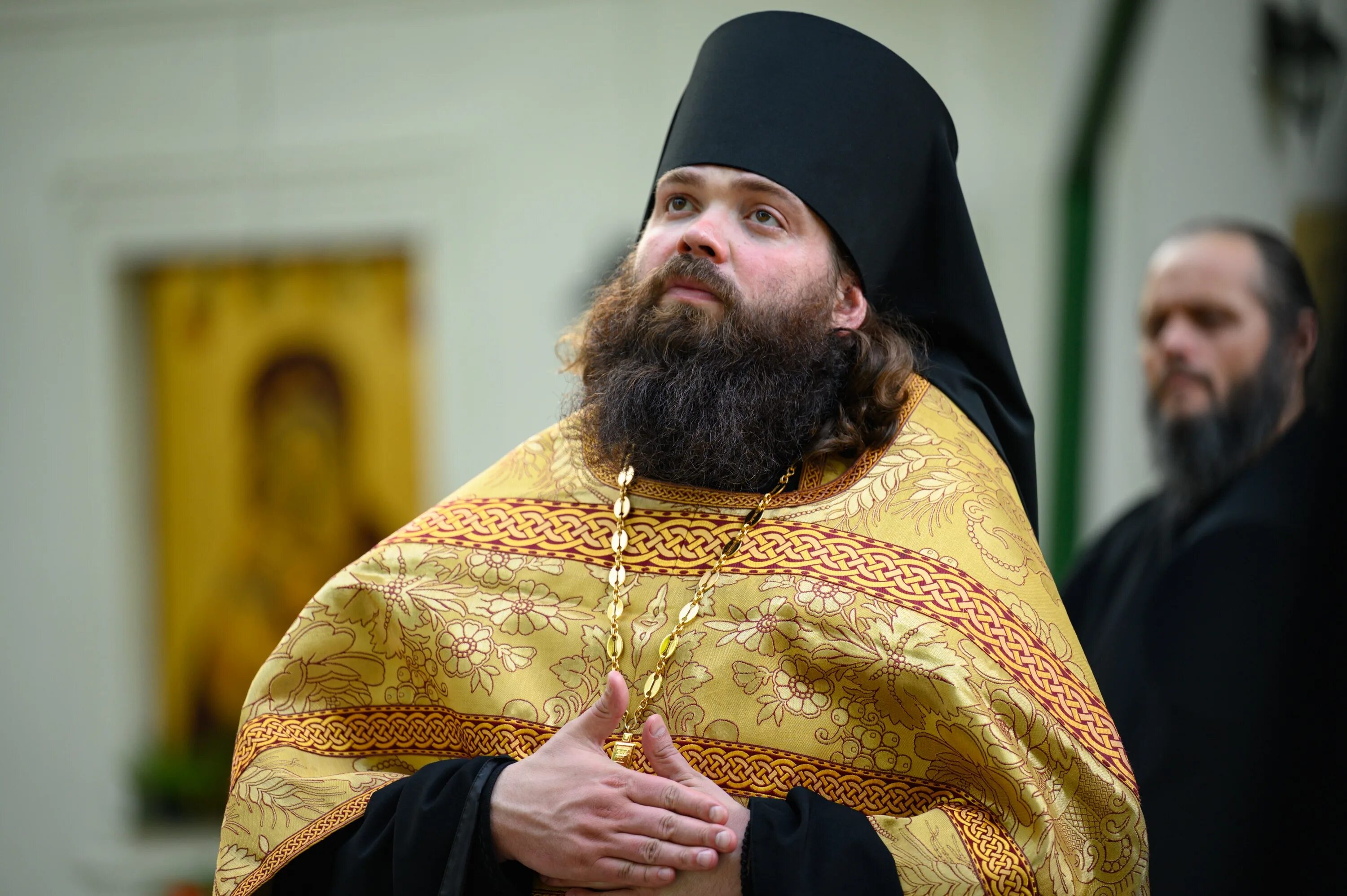 Иеромонах иларий. Наместник илларион псково печерский монастырь. иеромонах иларион карандеев. иеромонах илларион псково печерского монастыря. иеромонах илларион карандеев псково-печерский монастырь.