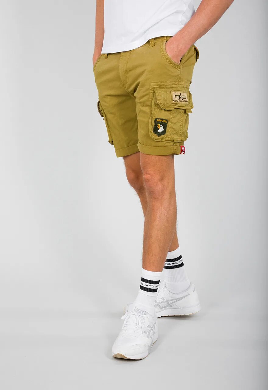 Шорты alpha. Шорты Crew short (Alpha industries). Alpha industries шорты карго. Шорты Альфа Индастриз мужские. Шорты карго Alpha industries мужские.