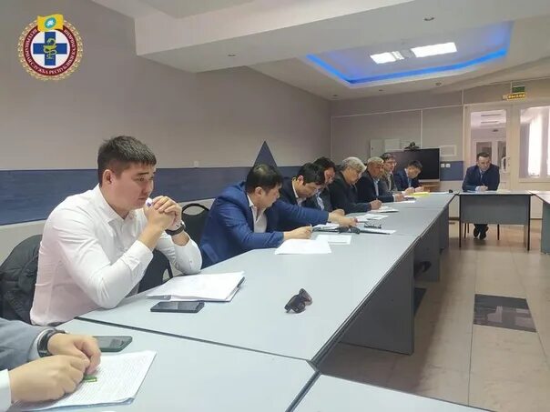 Заместитель председателя республики калмыкия чиджиев. Управление ветеринарии калмыкия. Руководитель управления ветеринарии республики бурятия. Открытки с днём ветеринарии калмыкии. Управление ветеринарии калмыкия.