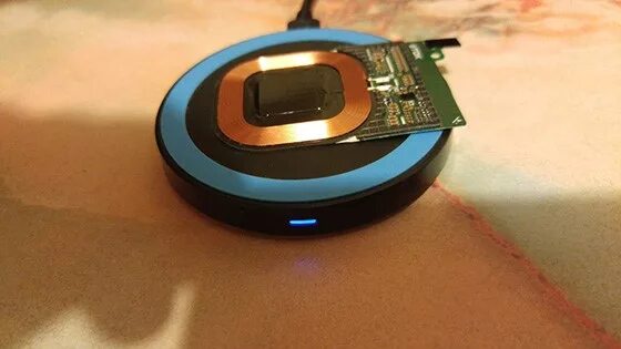 Беспроводное зарядное для iphone. Ток беспроводной зарядки. Wireless charger coil pcb  10w 2a с двумя катушками. Беспроводная зарядка для телефона. Wireless charger coil pcb 10w 2a.