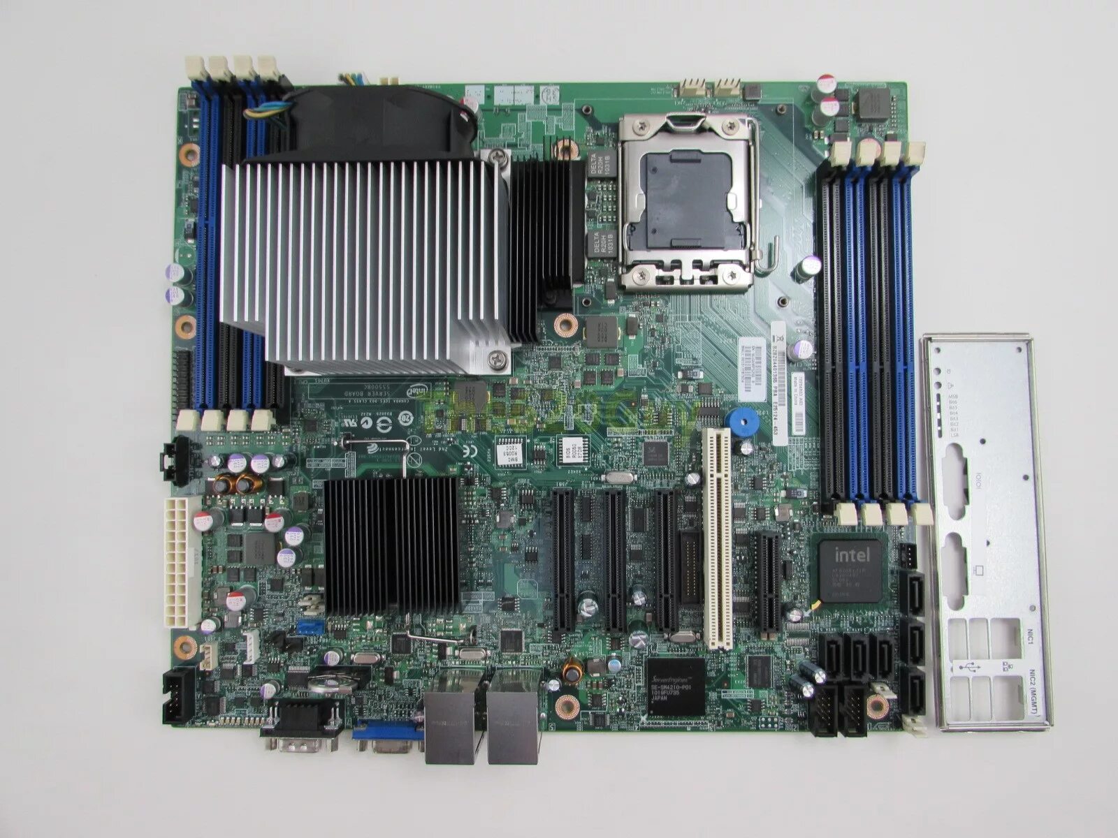 Intel server board. Server Board s5500bc. Intel s5500bc. Intel 5500 BC. Intel s5500bc корпус.