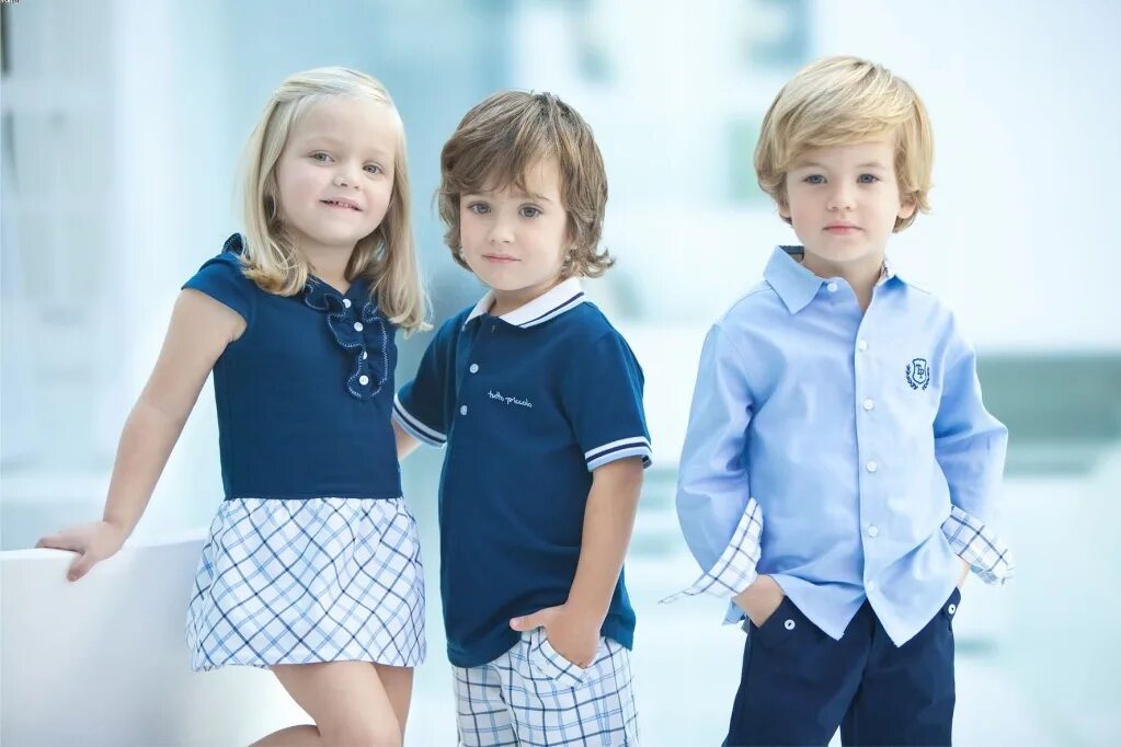 Какой фирмы детской одежды