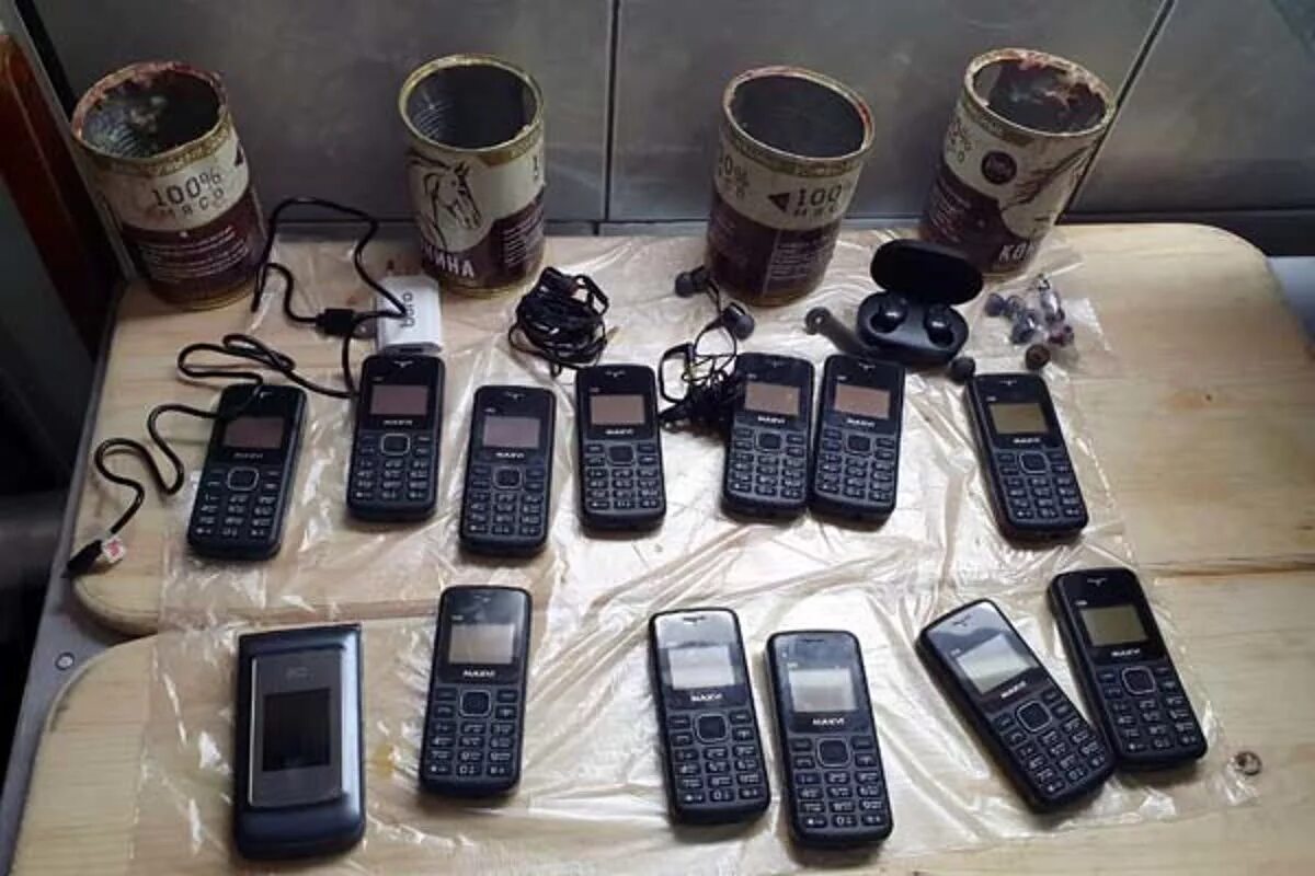 телефоны тверь. проводной телефон texet tx-201. тюрьма тверь ик-1. максима горького 25 ,гоголевский центр петрозаводск. телефоны тверь.