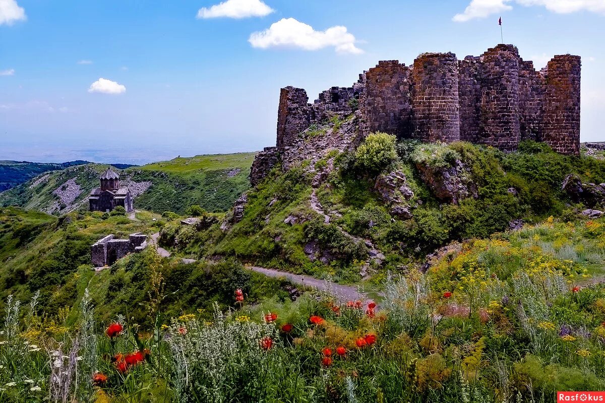 Амберд армения. Амберд армения. Амберд армения. Амбер крепость армения. Крепость амберд.