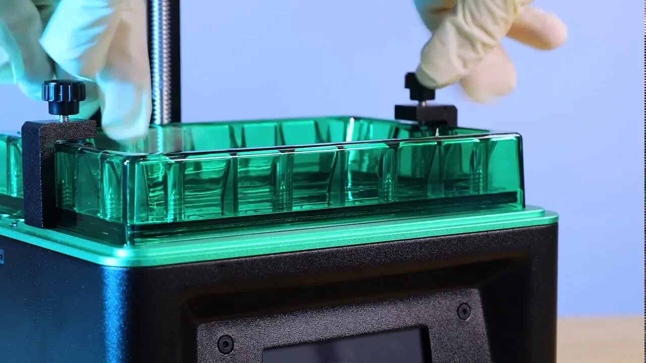Elegoo mars 2. Ультрафиолетовый 3d принтер. lcd печать видеоролик. elegoo saturn запчасти. elegoo размещение 3d моделей на столе.
