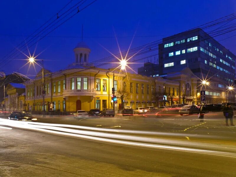 красивые здания красноярска. Re красноярск. вечер красноярск проспект мира фото. мичурина 2 красноярск. луч красноярск вечером.