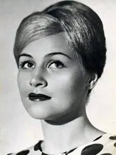 Конюхова
