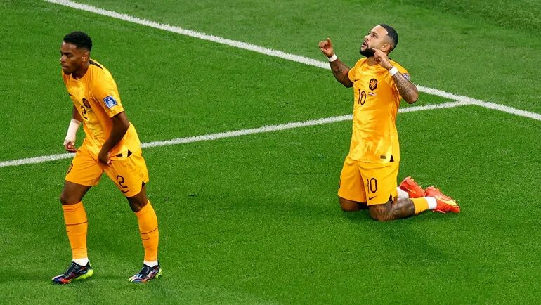 Сборная голландии по футболу. Нидерланды по турецки. Нидерланды турция. Чехия турция евро 2008. Нидерланды турция матч 1 4 финала.