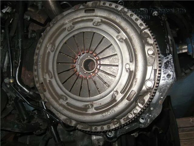 Пропало сцепление ej25. Пропало сцепления на гольф 4. Диск сцепления VW-41 чем отличается VW-42. Как правильно установить диск сцепления на Volkswagen Sharan vr6 2.8. Пропадает сцепление после