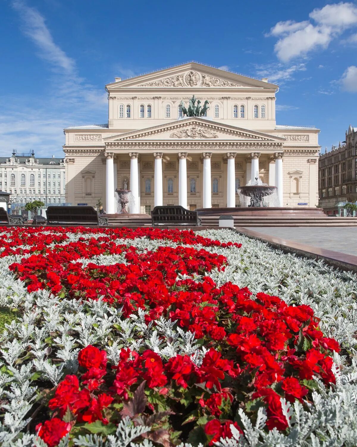 Www bolshoi. Государственный Академический большой театр России. Большой театр оперы и балета в Москве. Большо теарт в Москве. Московский большой театр (о. и. Бове)..