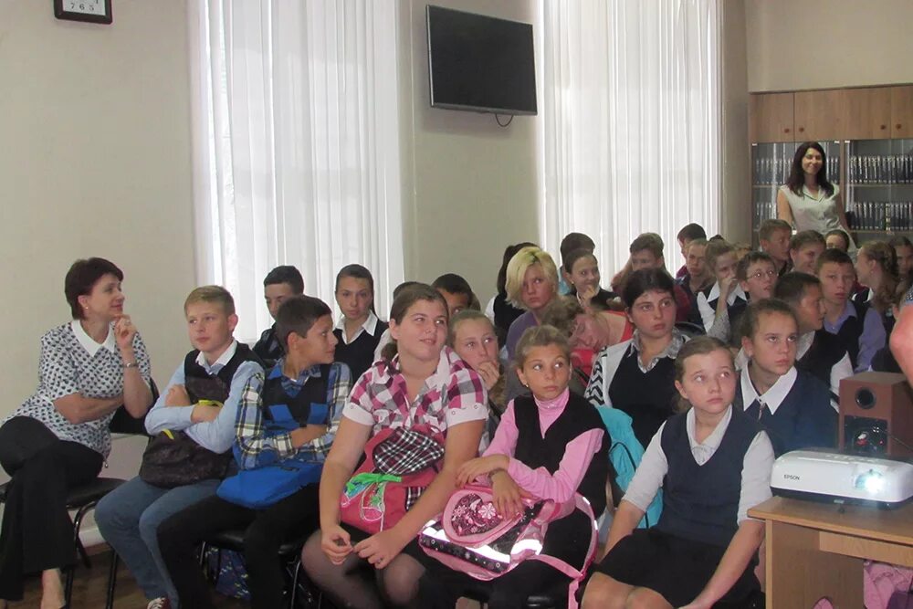 Центр занятости острогожск. Острогожский аграрный техникум. Улица нарского острогожск. Вакансии в острогожске. Острогожск ул.