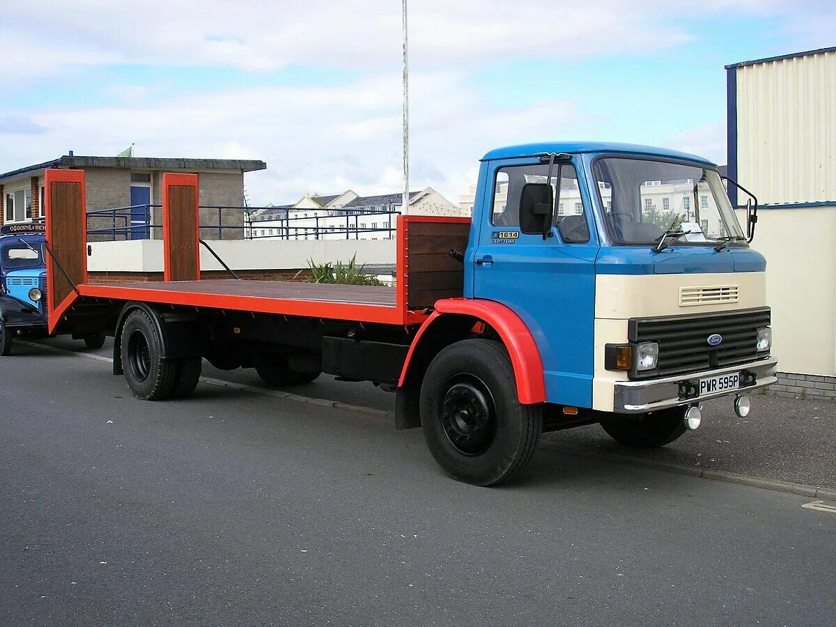 Ford d. Ford d-Series Truck. Ford d-750. Грузовик Форд d 1210 1978 года. Ford d Series с полуприцепом.