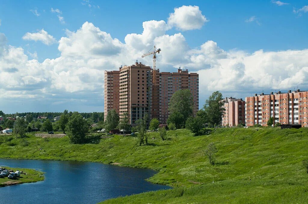 Купить квартиру никольское тосненского ленинградской. Город Никольское Ленинградская область. Город Никольское Тосненский район. Никольское река Тосно. Никольское Тосненский район речка.