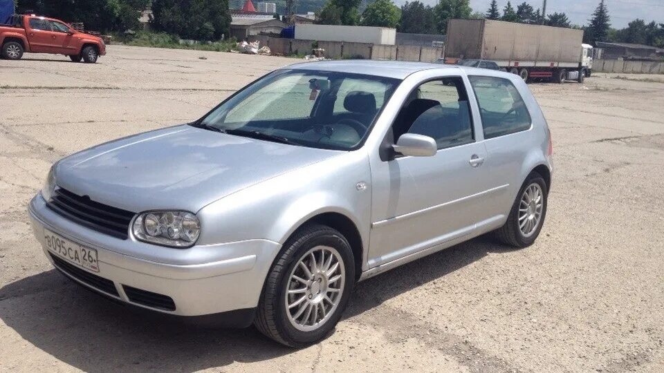 Гольф 2001 1.6
