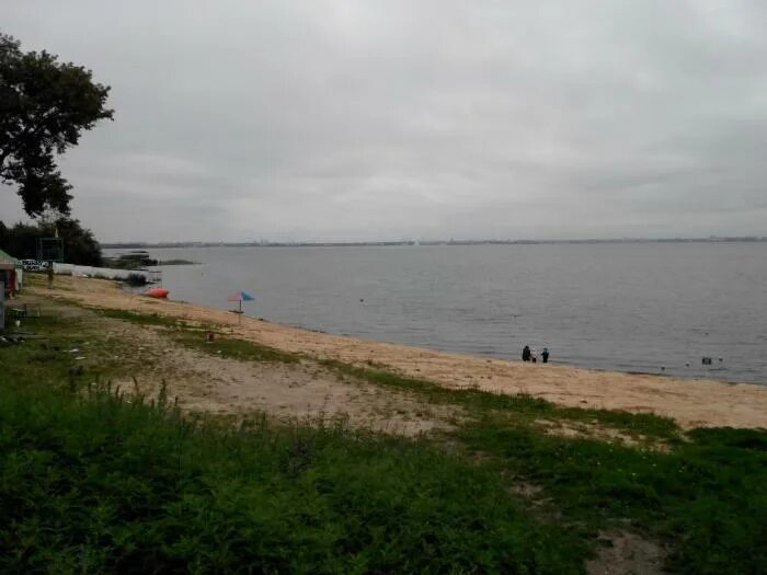 Поселок береговой челябинская. Береговой пляж Смолино. Пляж береговой Смолино Челябинск. Озеро Береговое в Челябинске Смолино. Пляж на береговой улице.