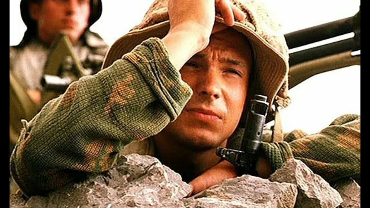 Девятая рот. Чадов 9 рота. алексей чадов 9 рота. 9 рота фильм 2005 бондарчук. алексей чадов в фильме 9 рота.