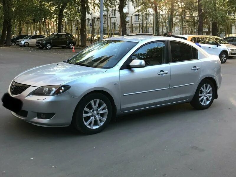 Мазда 3 серебристая. Мазда 3 седан серебристая. mazda 3 bk серебристый седан 2008. мазда 3 бк седан серебристый. мазда 3 бк седан серая.